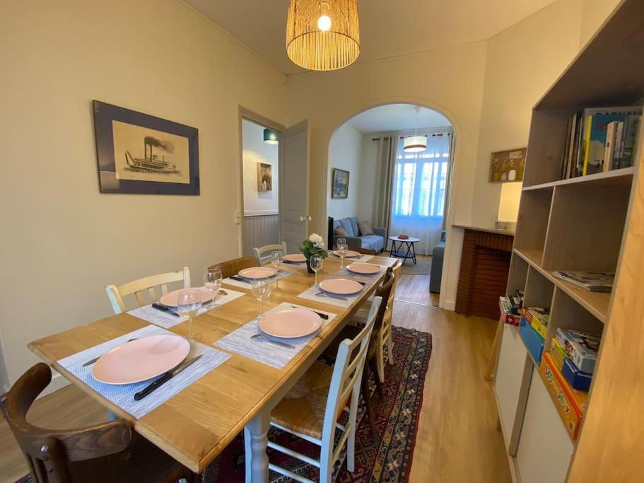 Maison De Charme - 4 Chambres - Courette & Parking Gratuit Amiens Eksteriør bilde