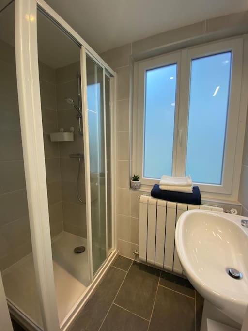 Maison De Charme - 4 Chambres - Courette & Parking Gratuit Amiens Eksteriør bilde
